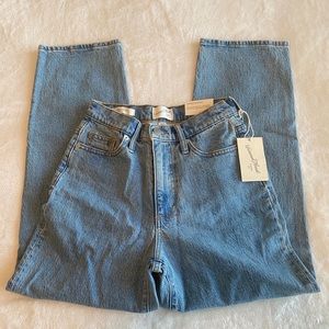 BNWT universal thread jeans